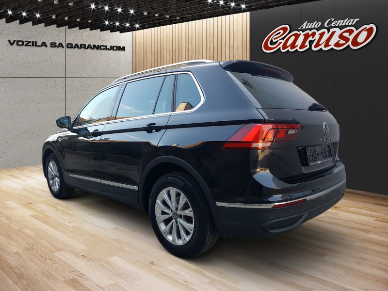 image02_800_6002008_tiguan_6837