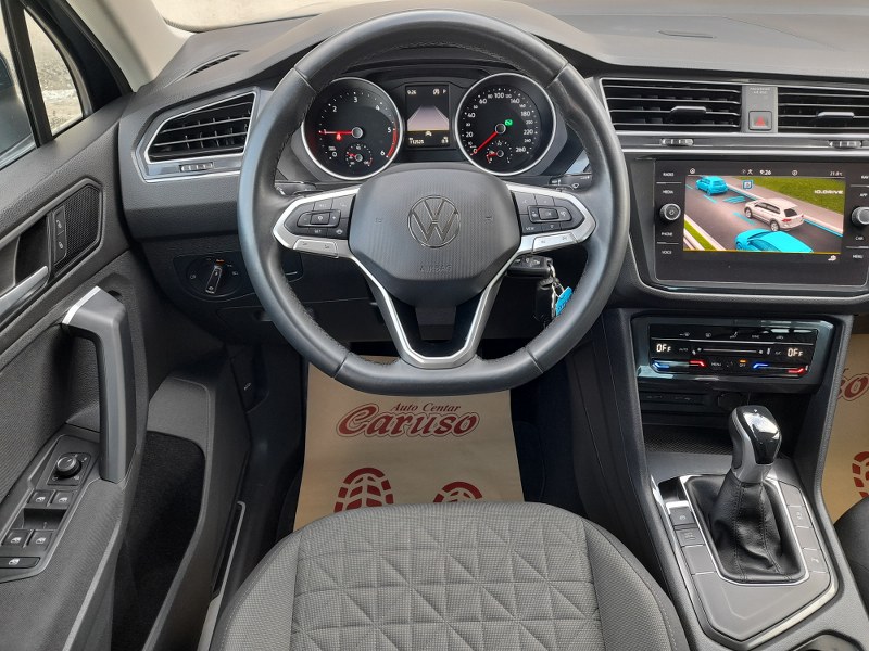 20261008_092547_800_600-tiguan-3972