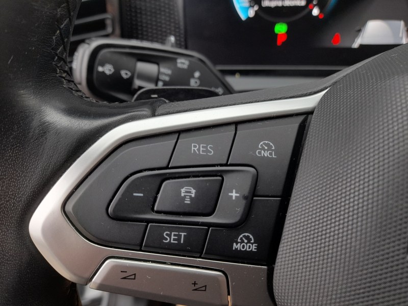 20261015_162210_800_600-tiguan-9567
