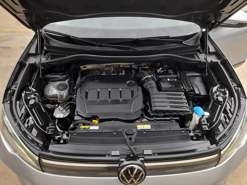 20261015_162438_800_600-tiguan-9567